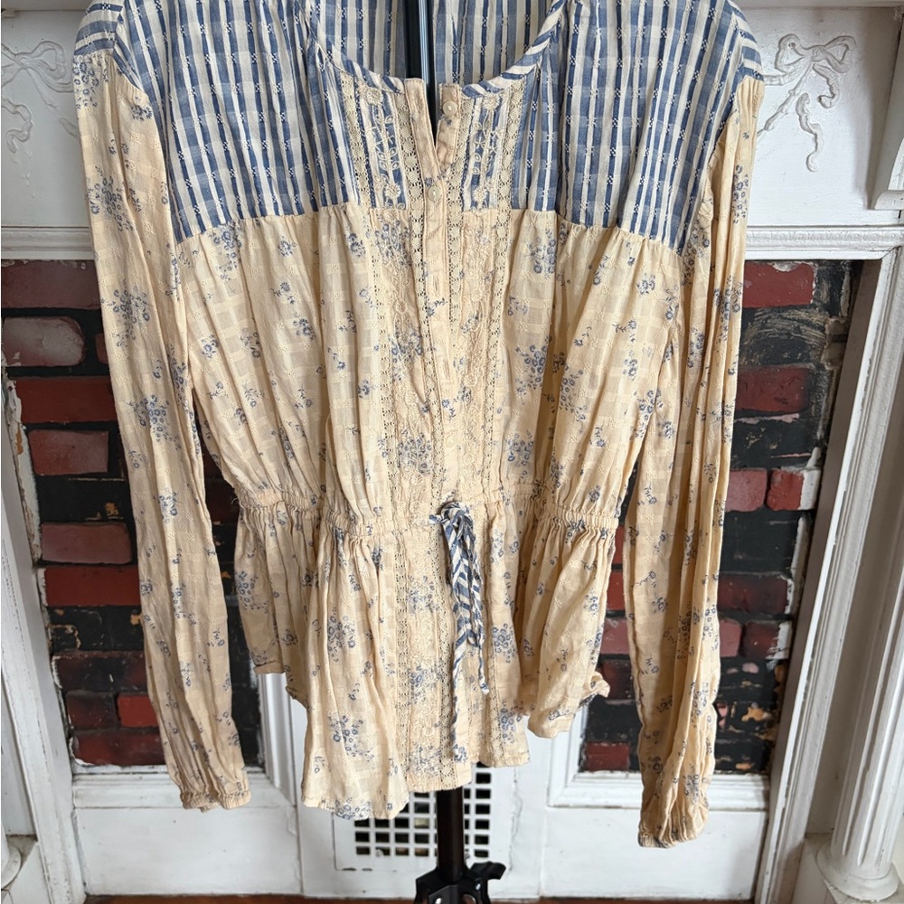 American Eagle Outfitters Cream and Blue Striped Button Blouse